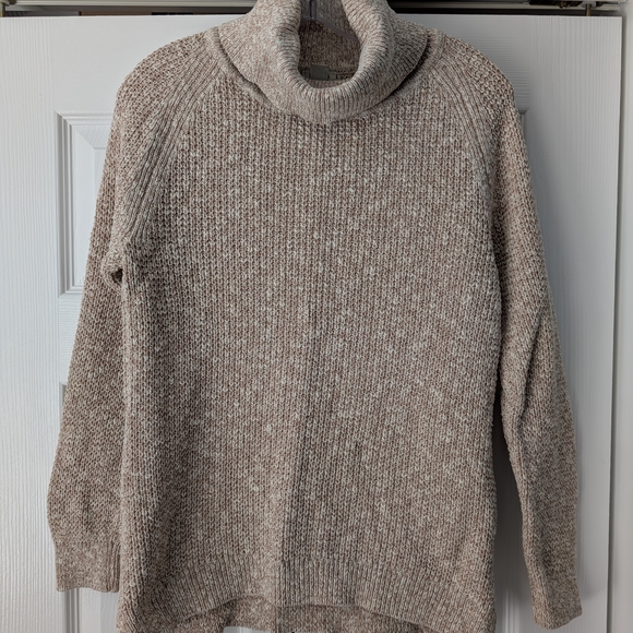 L.L. Bean Sweaters - L.L. Bean Heathered Turtleneck Sweater - Cream